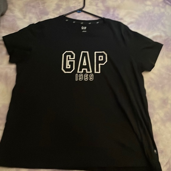 Gap black tee shirt - Picture 1 of 2